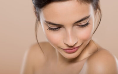 Nieinwazyjny lifting twarzy – czy&nbsp;daje efekty?